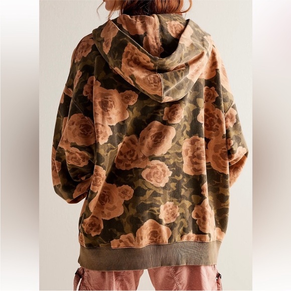 Free People It's A Vibe Printed Hoodie Camouflage with Dusty Peach Roses - Picture 3 of 9